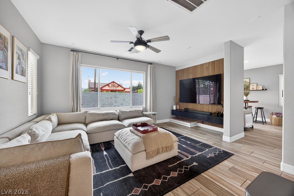 8328 Lambtin Quay Avenue Las Vegas NV 89131