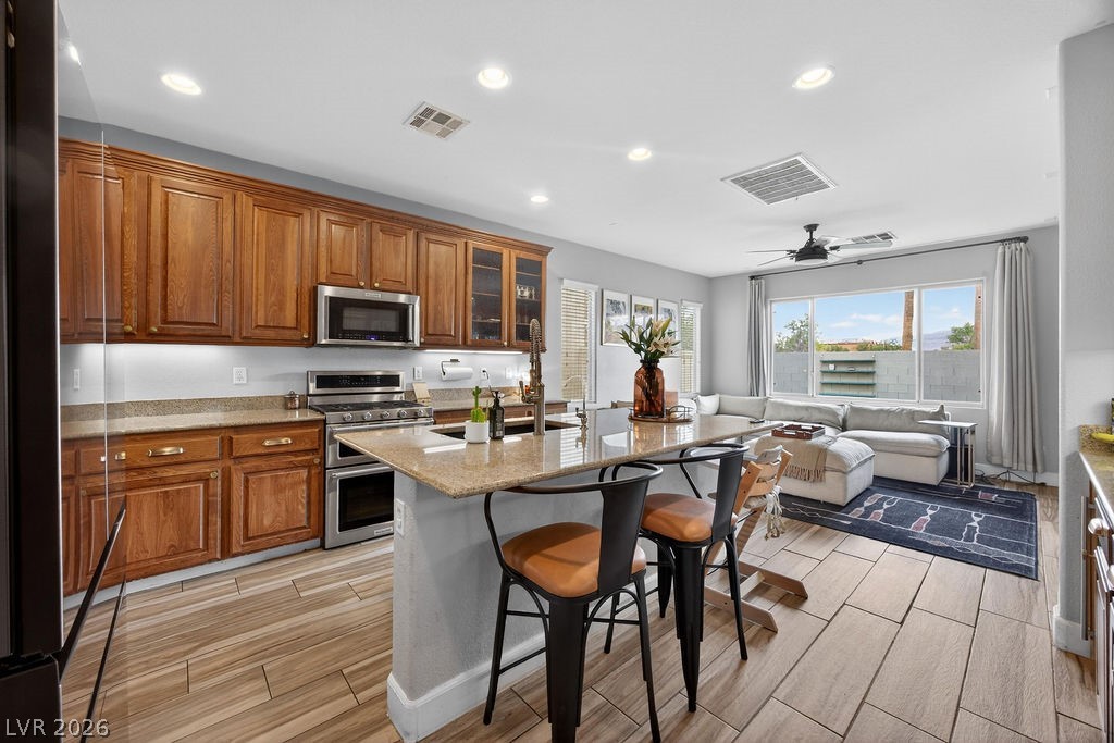 8328 Lambtin Quay Avenue Las Vegas NV 89131