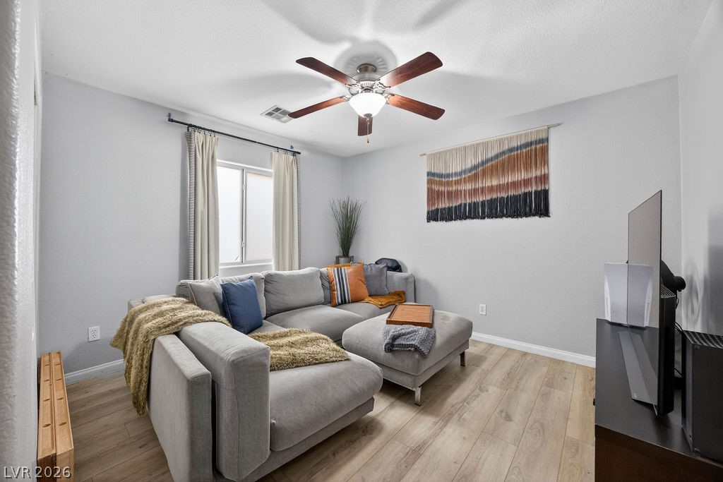 8328 Lambtin Quay Avenue Las Vegas NV 89131
