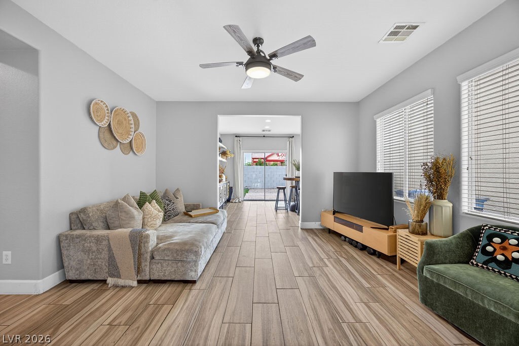 8328 Lambtin Quay Avenue Las Vegas NV 89131
