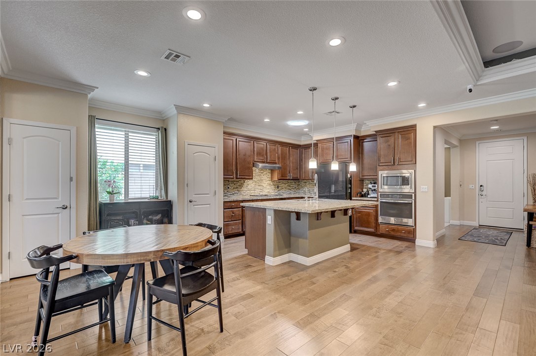 8586 Monument Lake Court Las Vegas NV 89113