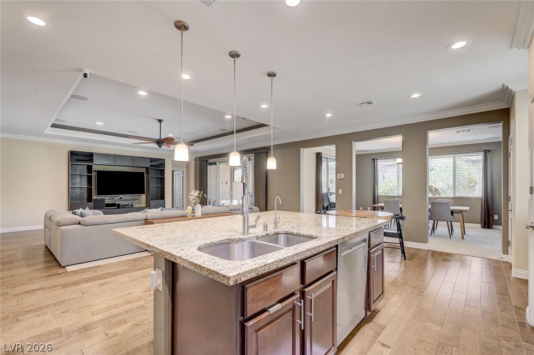 8586 Monument Lake Court Las Vegas NV 89113