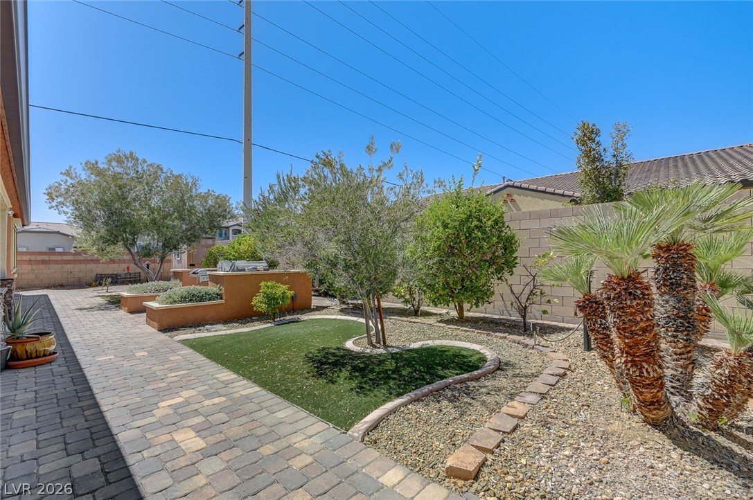 8586 Monument Lake Court Las Vegas NV 89113