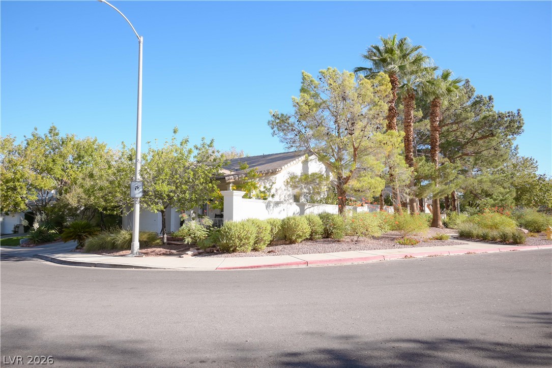2047 Smoketree Village Circle Henderson NV 89012