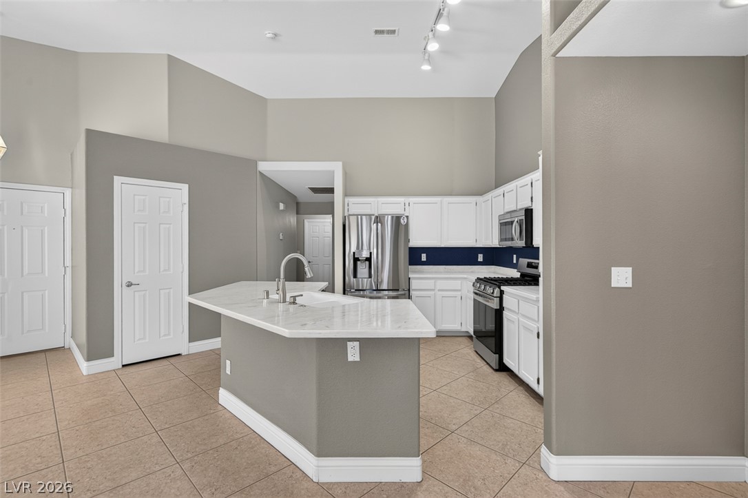 6405 Sierra Diablo Avenue Las Vegas NV 89130