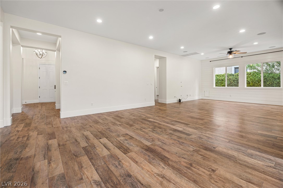 9740 Pan Falls Street Las Vegas NV 89178