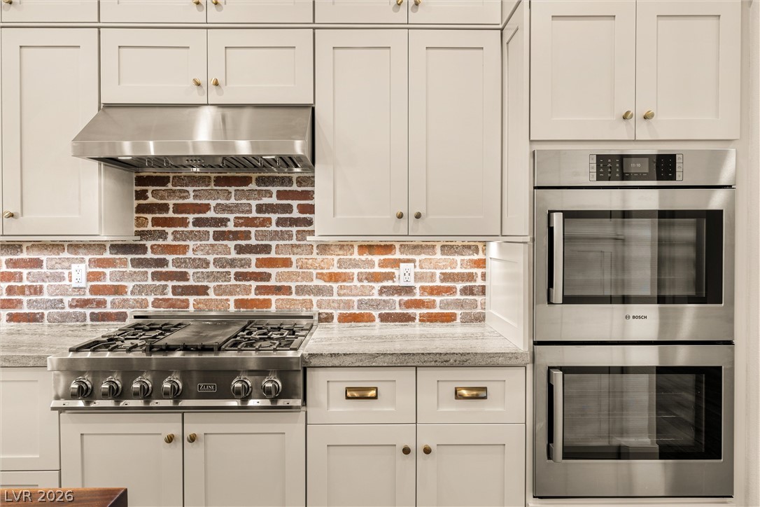 9740 Pan Falls Street Las Vegas NV 89178