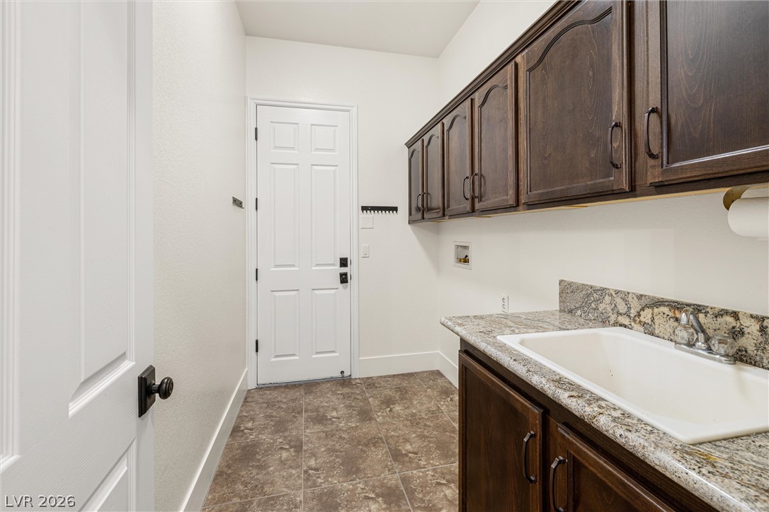 9740 Pan Falls Street Las Vegas NV 89178