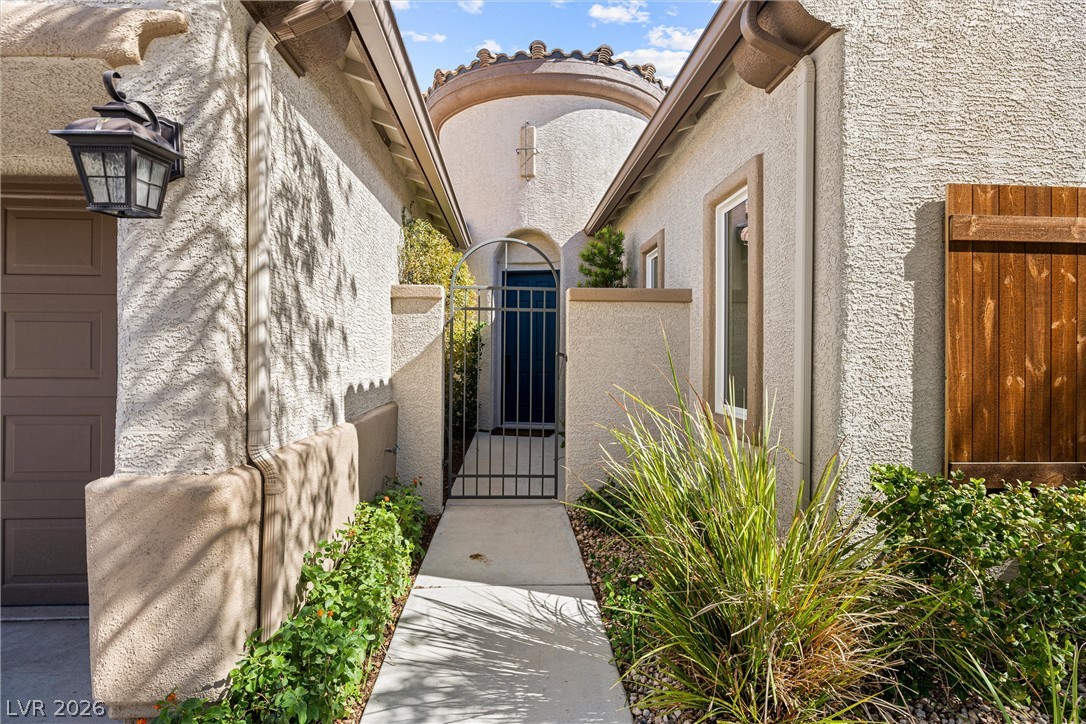 9740 Pan Falls Street Las Vegas NV 89178