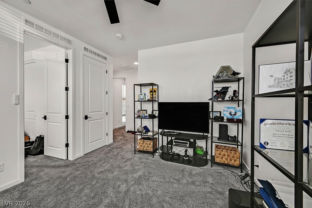 10284 Arrow Range Avenue Las Vegas NV 89166