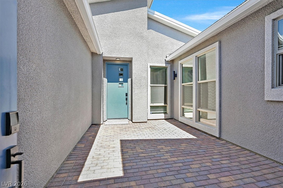 10284 Arrow Range Avenue Las Vegas NV 89166