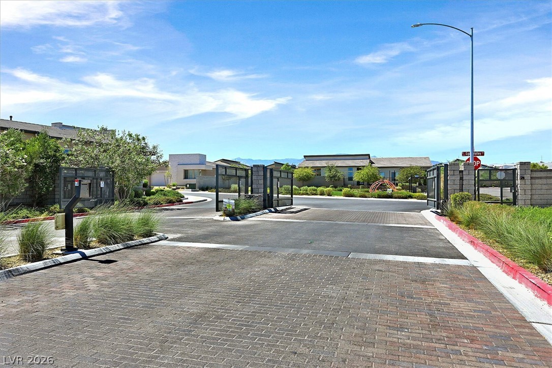 10284 Arrow Range Avenue Las Vegas NV 89166