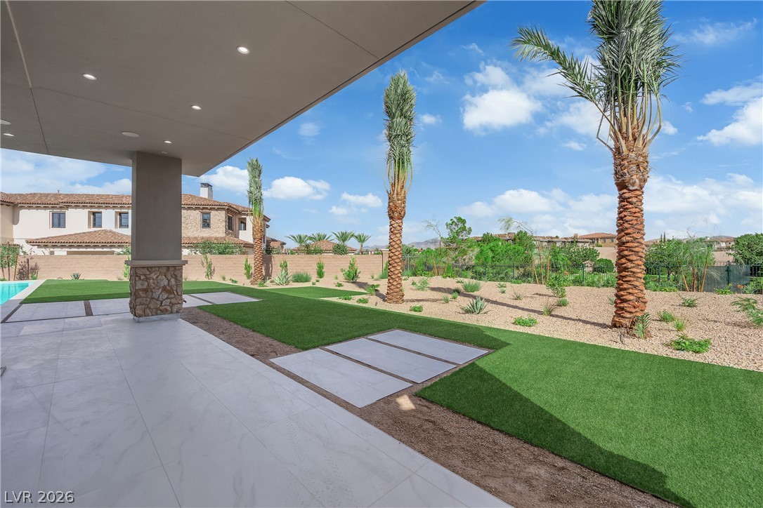 20 Olympia Canyon Way Las Vegas NV 89141