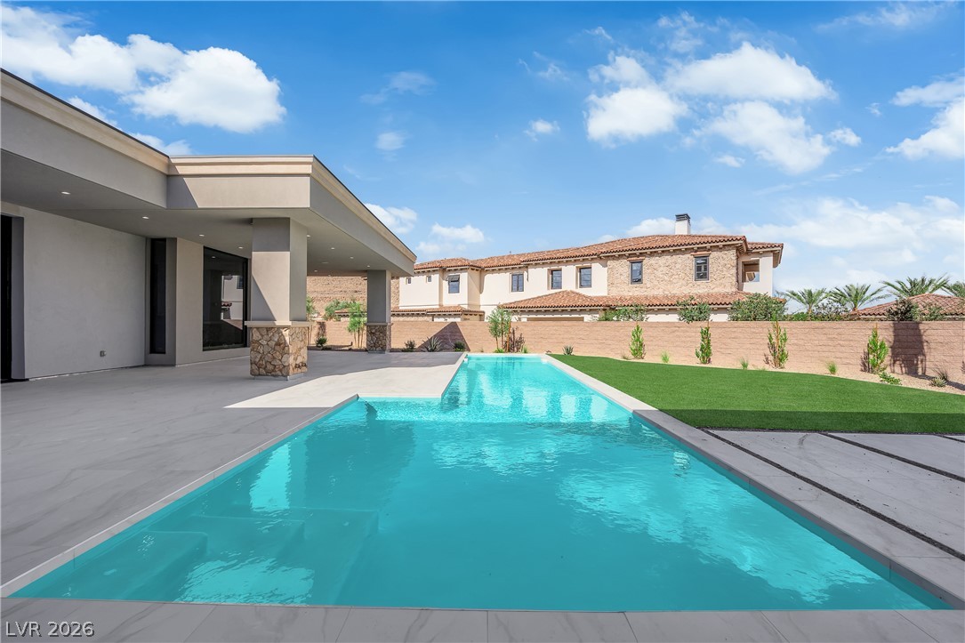 20 Olympia Canyon Way Las Vegas NV 89141
