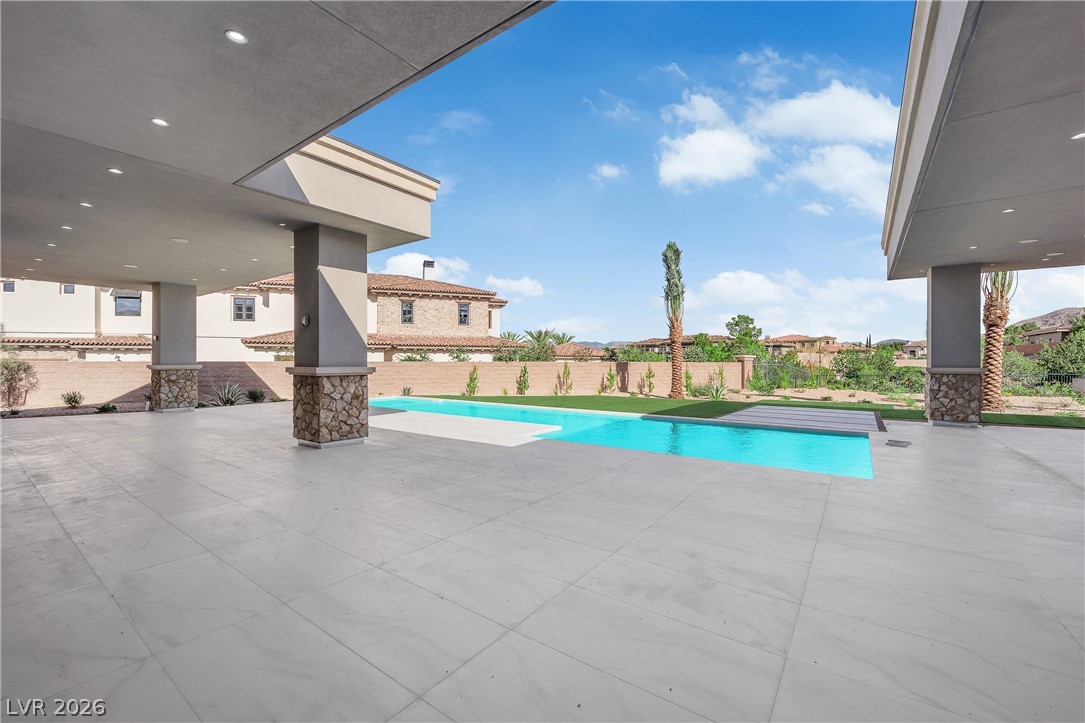 20 Olympia Canyon Way Las Vegas NV 89141