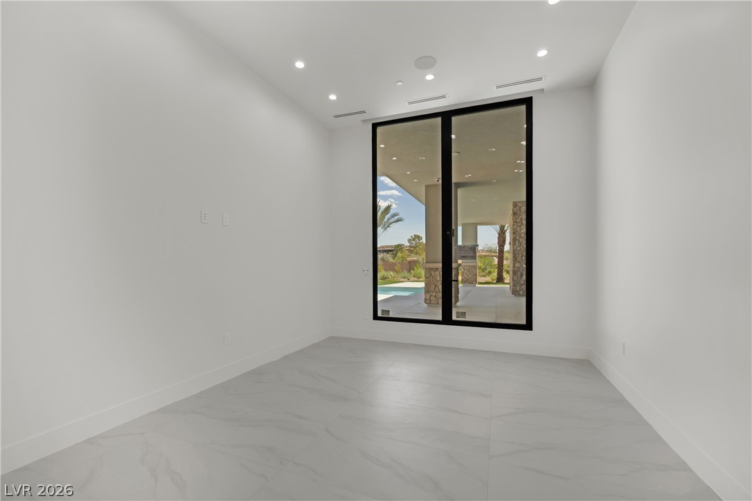 20 Olympia Canyon Way Las Vegas NV 89141