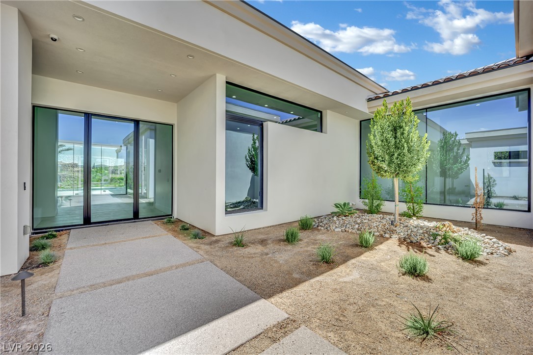 20 Olympia Canyon Way Las Vegas NV 89141