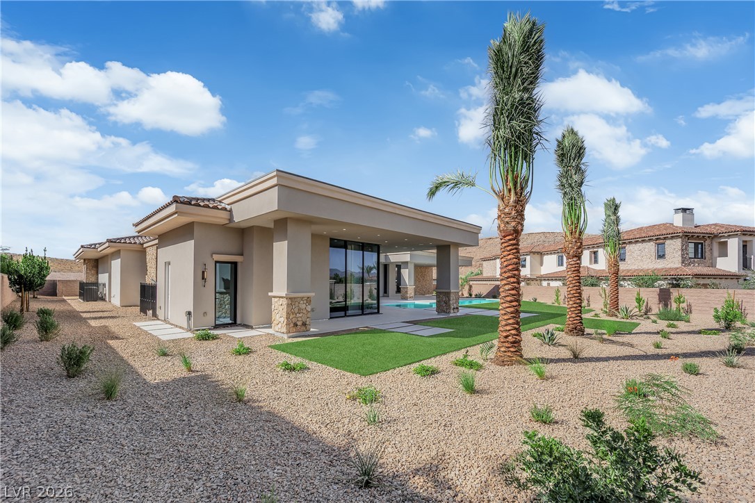 20 Olympia Canyon Way Las Vegas NV 89141