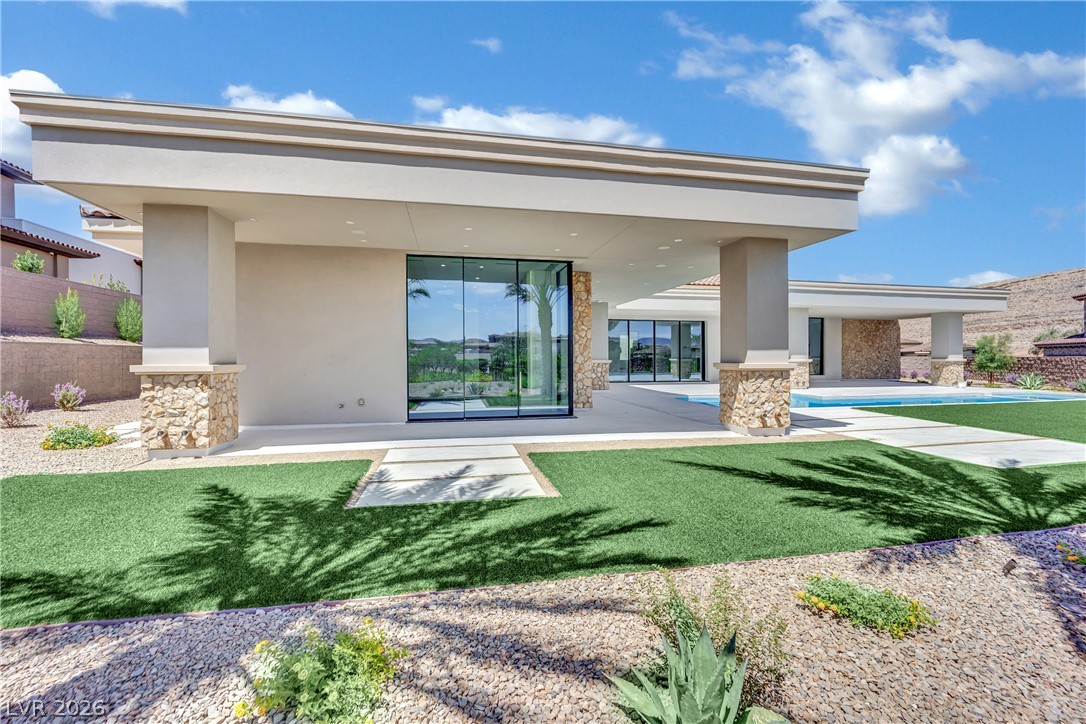 20 Olympia Canyon Way Las Vegas NV 89141