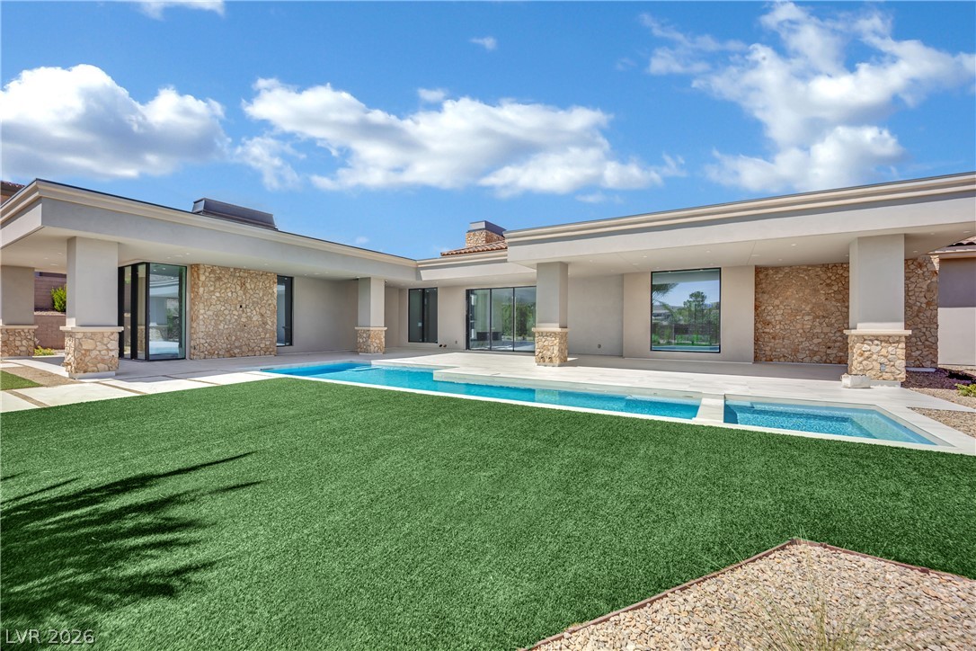 20 Olympia Canyon Way Las Vegas NV 89141