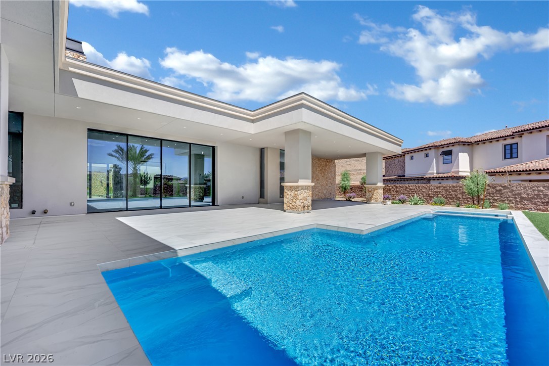 20 Olympia Canyon Way Las Vegas NV 89141