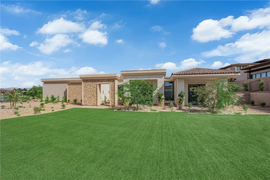 20 Olympia Canyon Way Las Vegas NV 89141