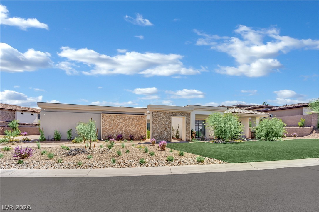 20 Olympia Canyon Way Las Vegas NV 89141