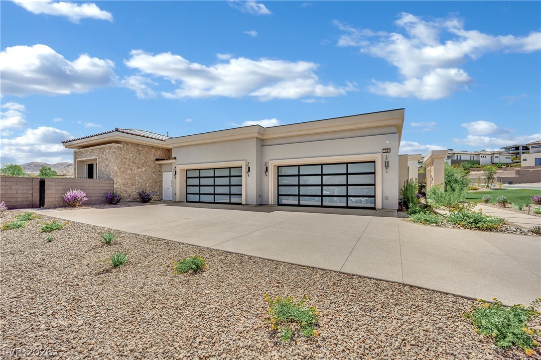 20 Olympia Canyon Way Las Vegas NV 89141