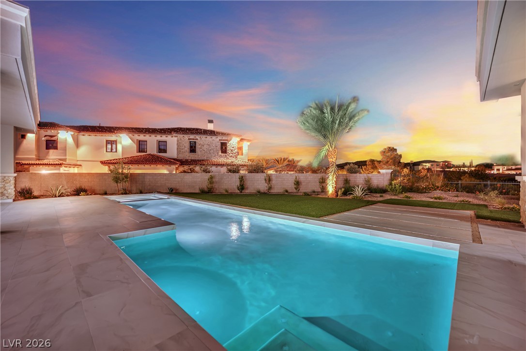 20 Olympia Canyon Way Las Vegas NV 89141