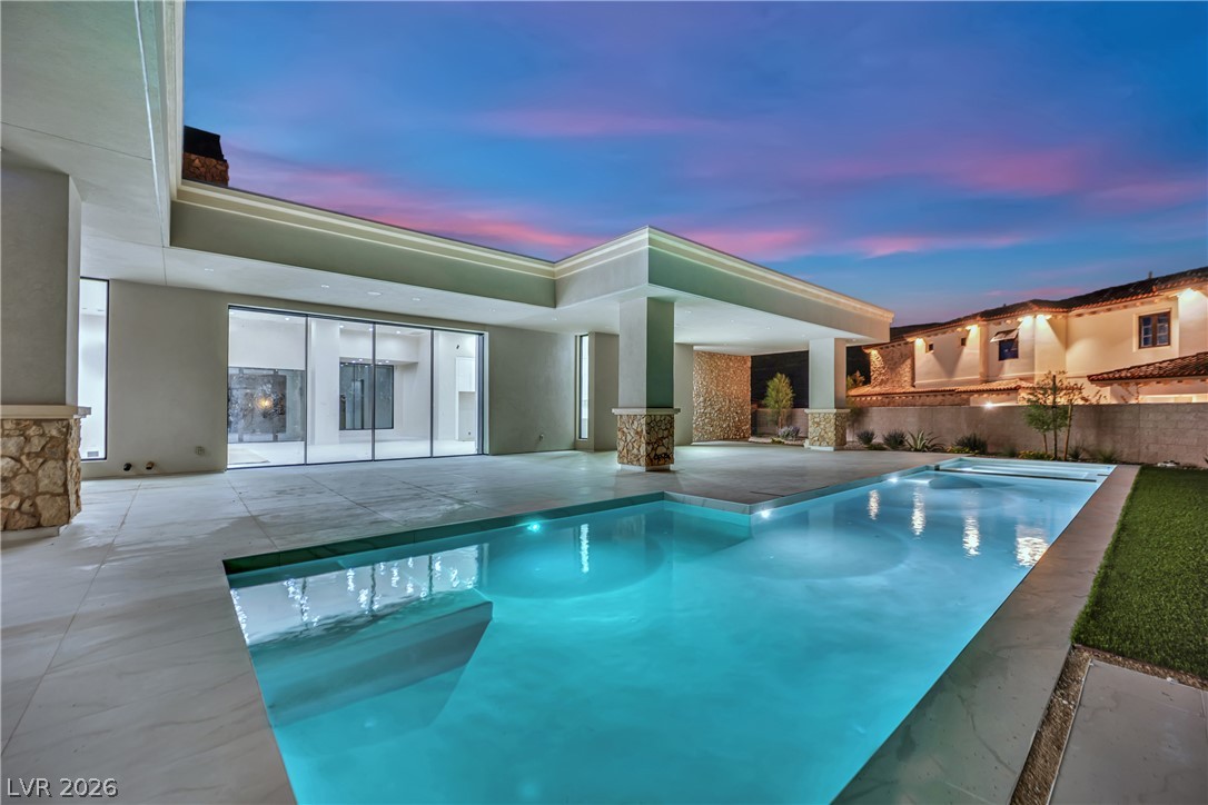 20 Olympia Canyon Way Las Vegas NV 89141