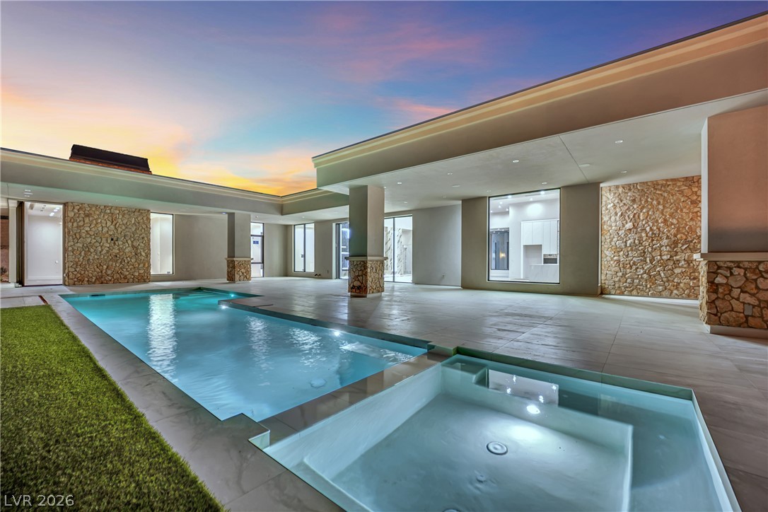 20 Olympia Canyon Way Las Vegas NV 89141