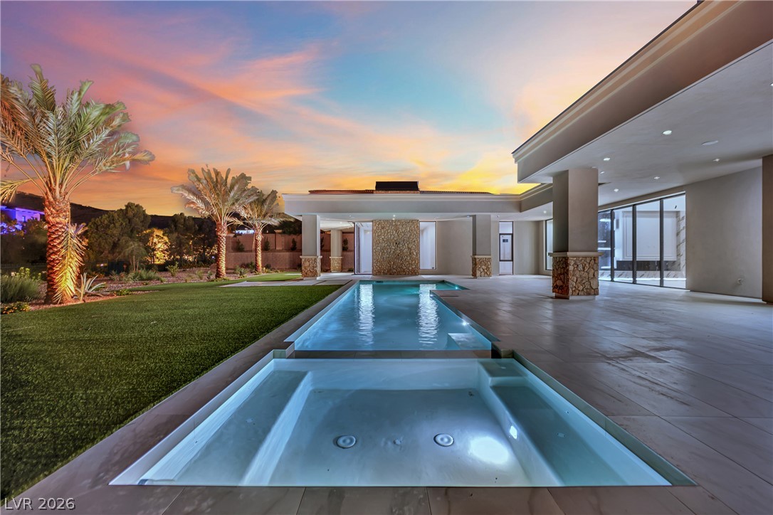 20 Olympia Canyon Way Las Vegas NV 89141