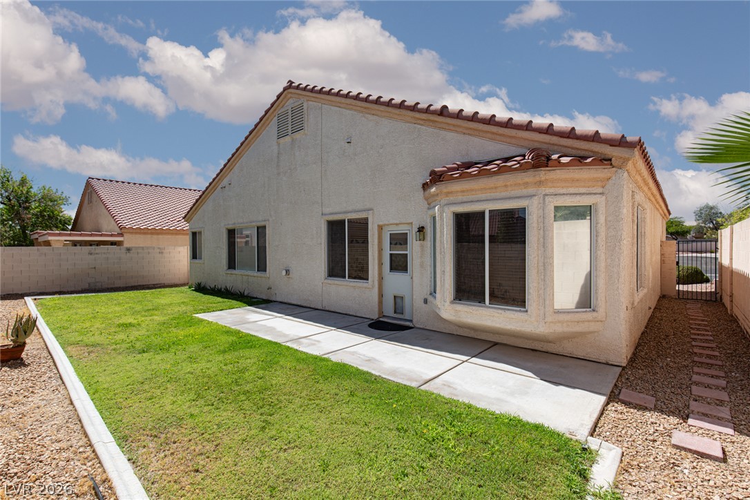 8108 Painted Clay Avenue Las Vegas NV 89128