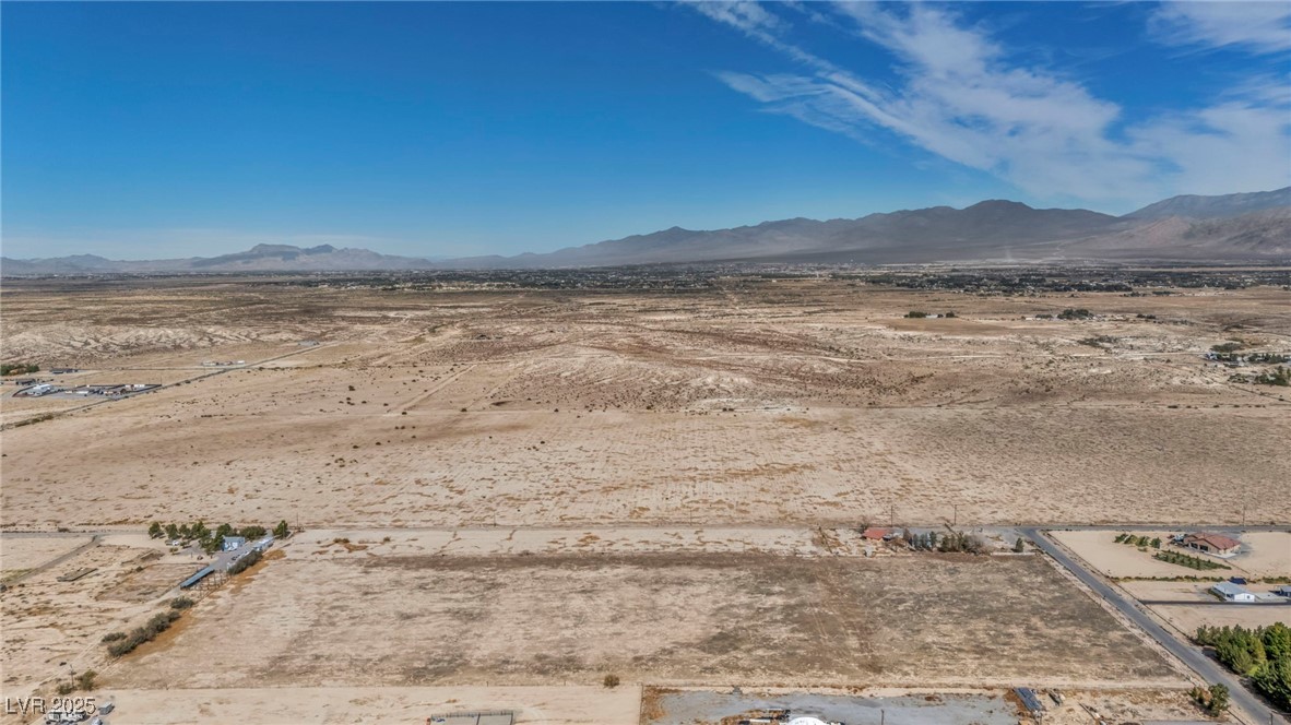 2351 Bond Street Pahrump NV 89048