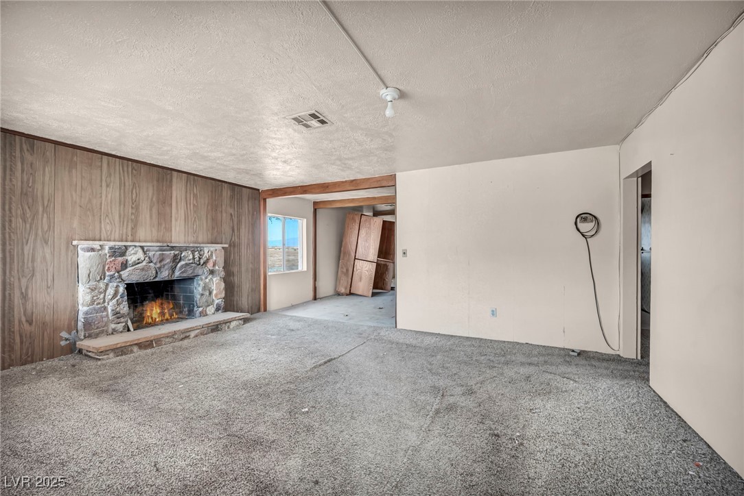2351 Bond Street Pahrump NV 89048