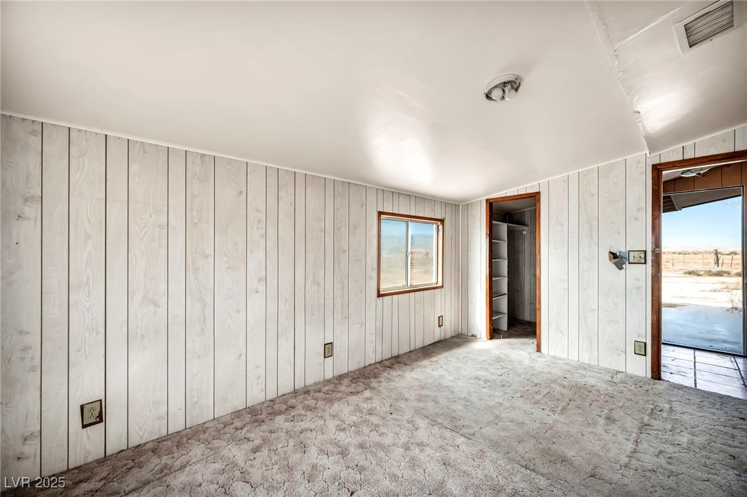 2351 Bond Street Pahrump NV 89048