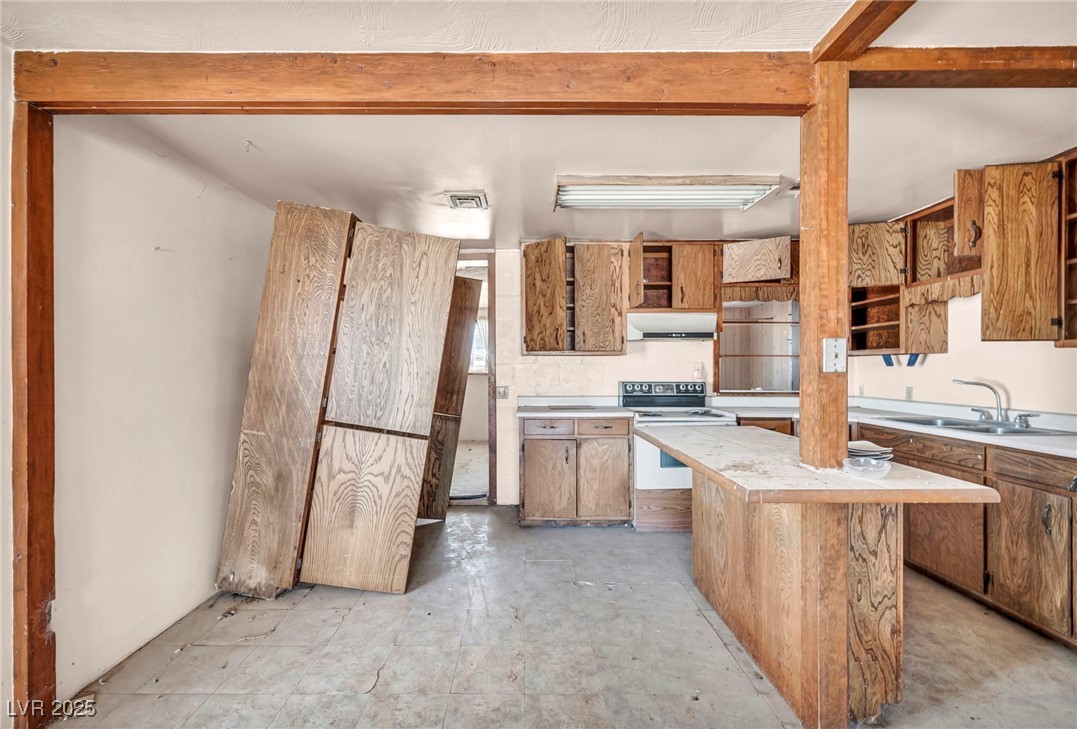 2351 Bond Street Pahrump NV 89048