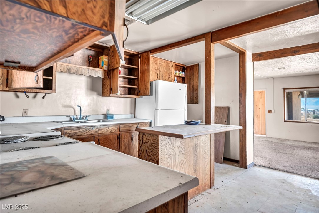 2351 Bond Street Pahrump NV 89048