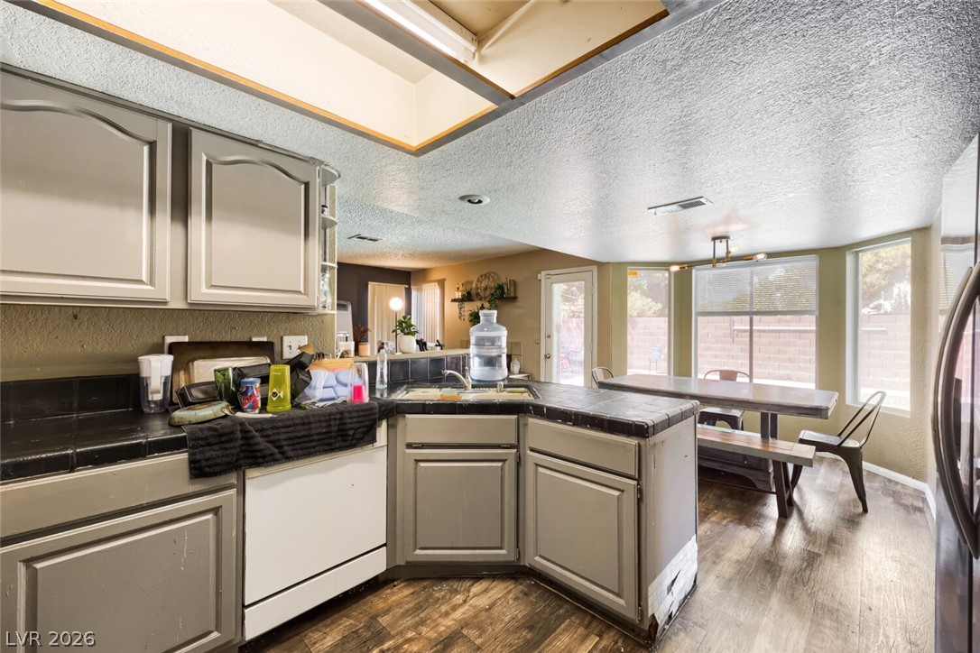 401 Crater Court Henderson NV 89014