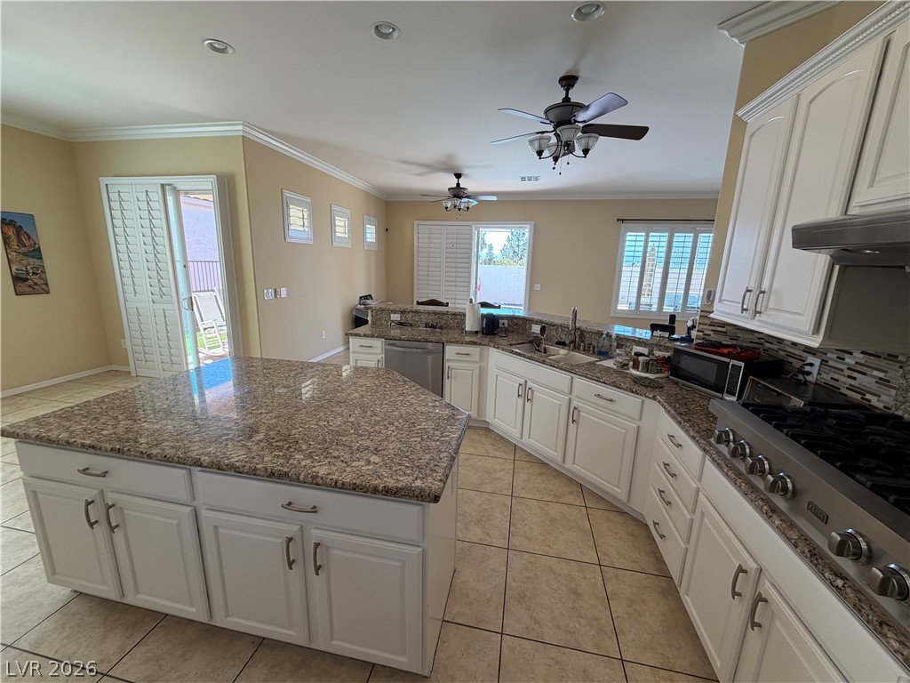 2127 Clearwater Lake Drive Henderson NV 89044