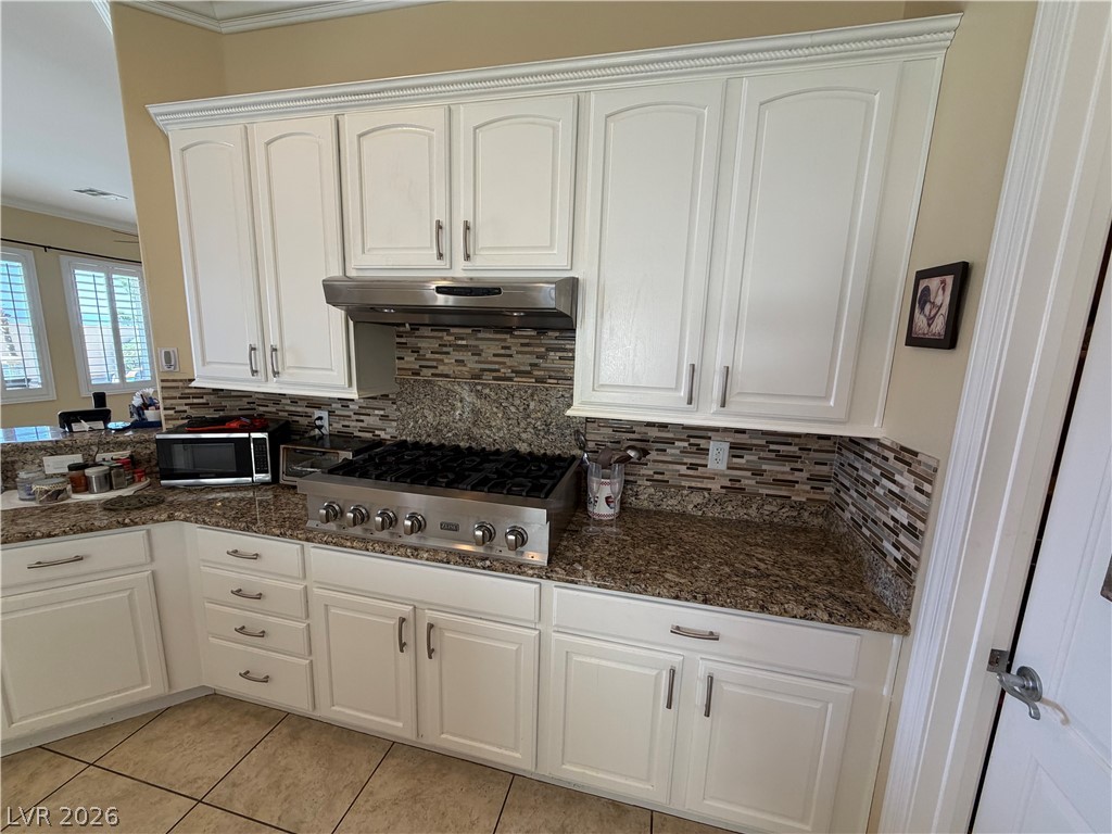 2127 Clearwater Lake Drive Henderson NV 89044