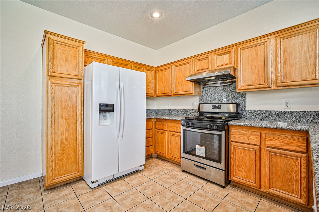 8468 Regal Hills Court Las Vegas NV 89117