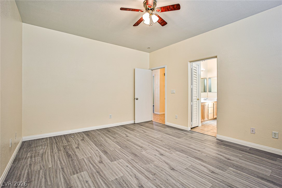 8468 Regal Hills Court Las Vegas NV 89117
