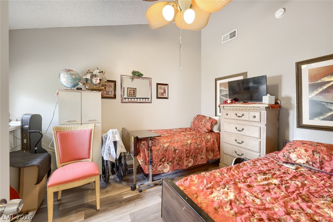 3956 Green Leaf Drive Las Vegas NV 89120