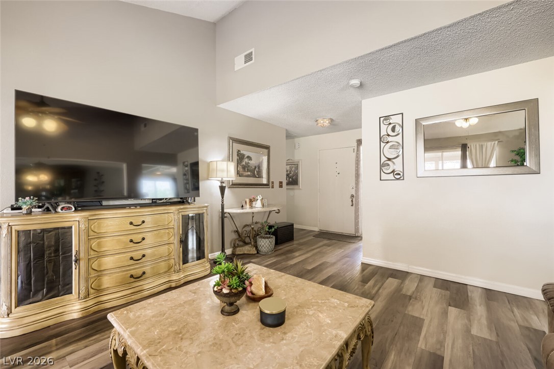 3956 Green Leaf Drive Las Vegas NV 89120