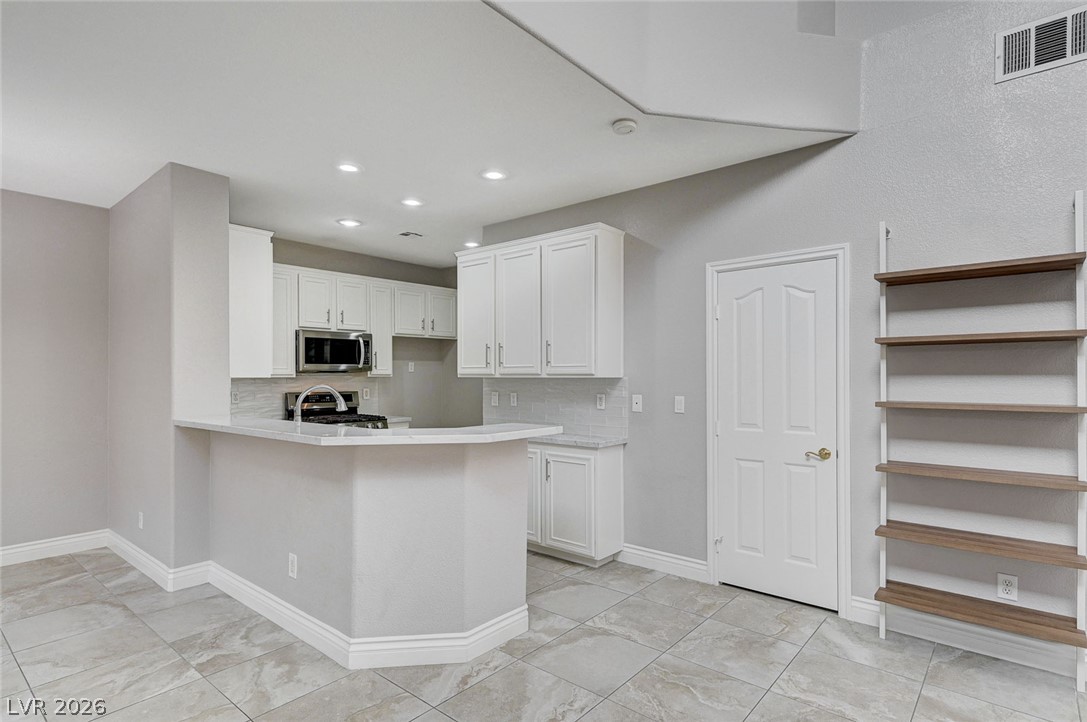 933 Bannockburn Street Las Vegas NV 89145