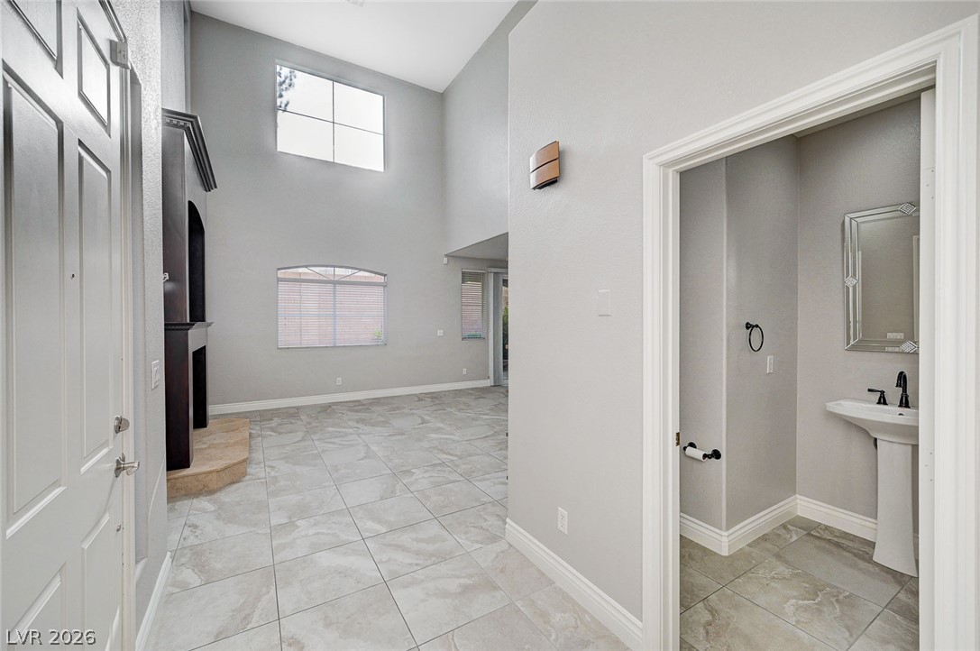 933 Bannockburn Street Las Vegas NV 89145