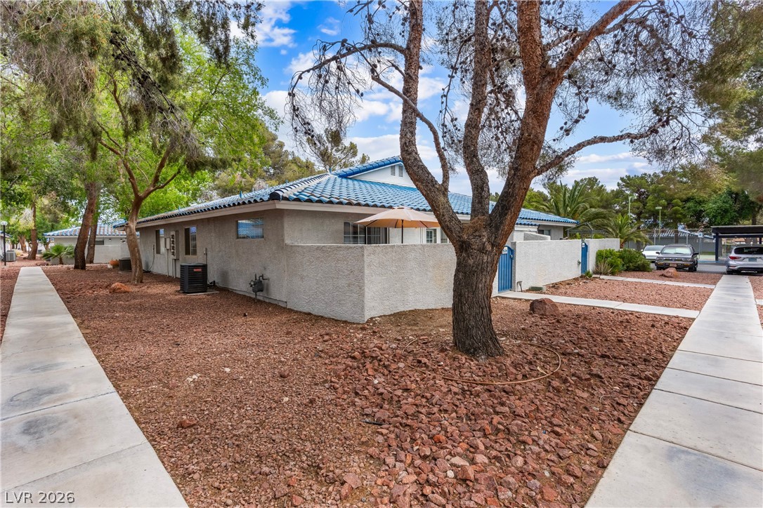 2109 Willowbury Drive C Las Vegas NV 89108