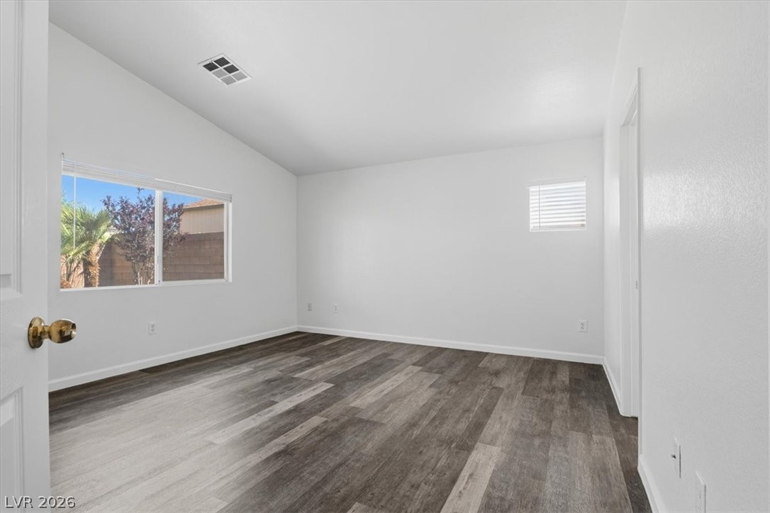 1116 Christopher View Avenue North Las Vegas NV 89032