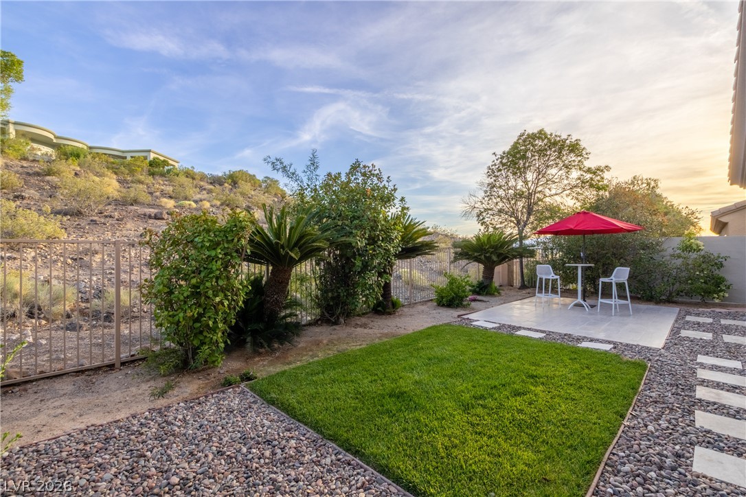 29 Gladewater Henderson NV 89052